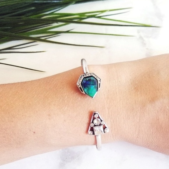 Crystal Arrow | Silver | Gem Wrap BRACELET - Picture 3 of 8